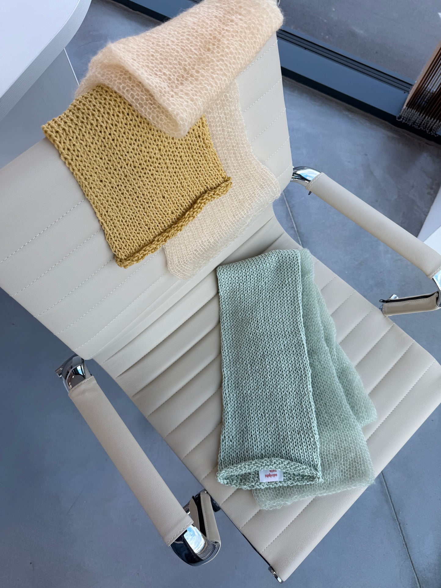 adolphi scarf 07