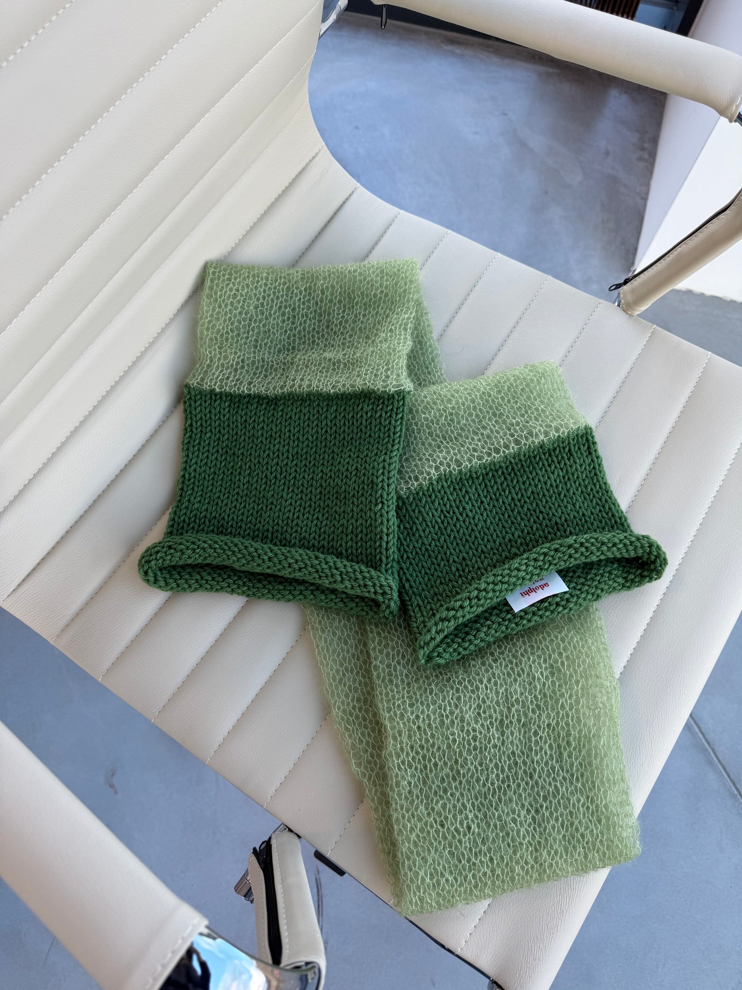 adolphi scarf 21